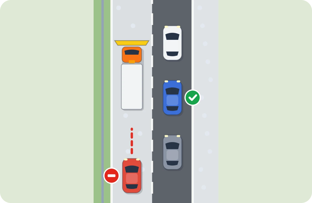 Con nieve en autopista o autovía: sin adelantar y por el carril derecho; el resto queda libre para emergencias y quitanieves.