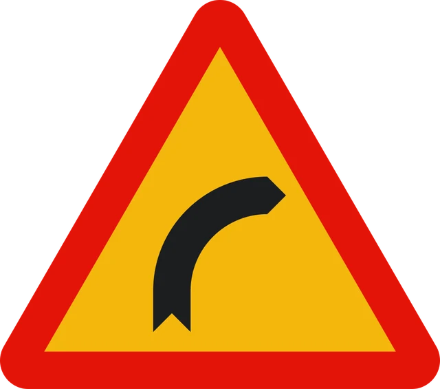 Sharp bend to the right (roadworks)