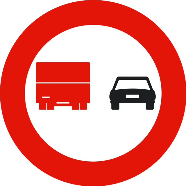 No overtaking by lorries