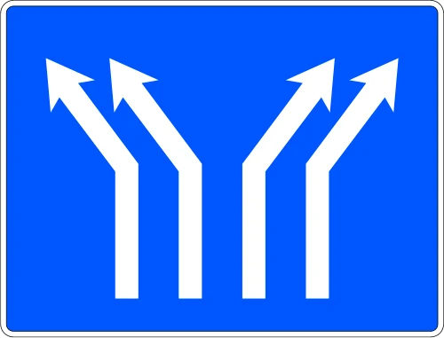 Two-way fork on a four-lane carriageway